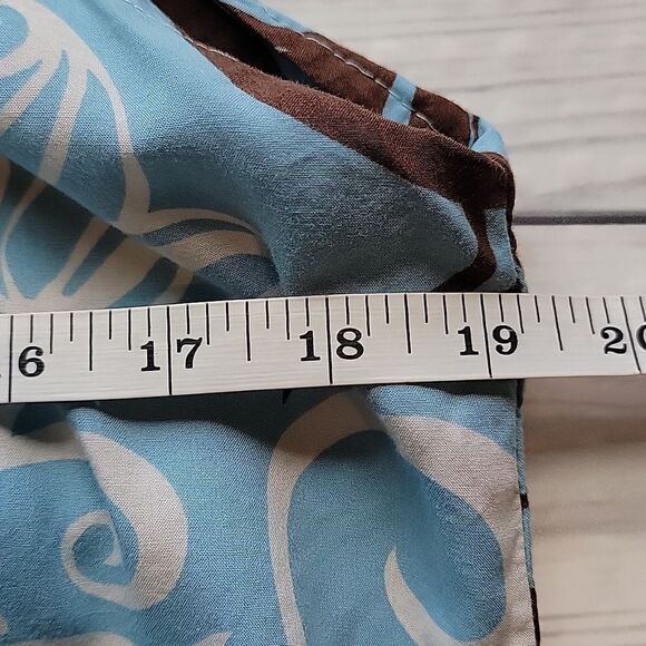 Bishop St. Apparel Hawaiian print sleeveless blouse Women's Size L - Picture 8 of 9